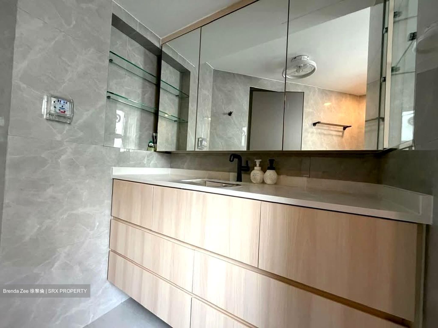 Rio Vista (D19), Condominium #570593281